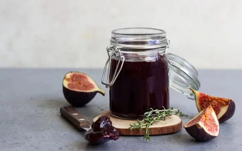 خواص و مضرات شیره انجیر + طرز تهیه