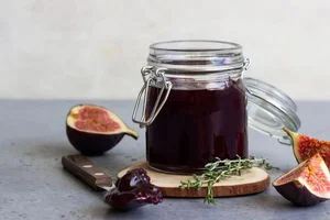 خواص و مضرات شیره انجیر + طرز تهیه