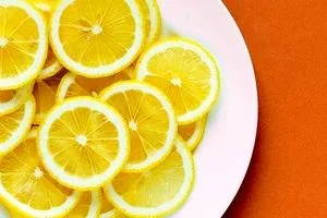 شب ها خوابت نمیبره؟ قبل خواب لیمو ترش بخور! | افزایش کیفیت خواب با لیمو ترش