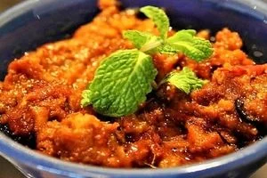 خورشت دختر لوس؛ بانمک و مخصوص روزهای تابستونی + طرز تهیه 