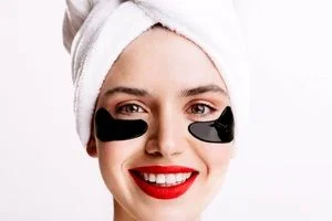 درمان سیاهی دور چشم با روش های خانگی