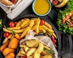 حواست باشه گرمازده شدی این غذاها رو نخوری! 