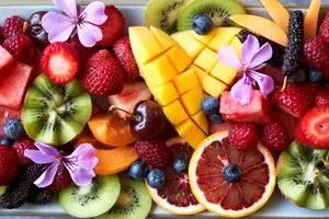 15 میوه برای درمان 15 بیماری