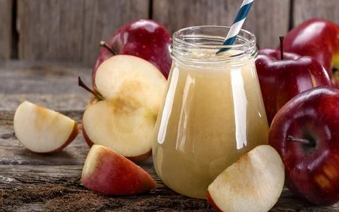 خوشمزه ترین نوشیدنی ها رو با سیب درست کن + خواص