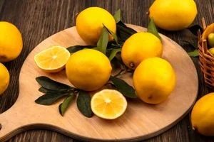 درد دندان رو با استفاده از لیمو ترش آروم کن