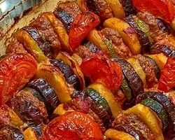 خوراک گوجه بادمجان؛ یه غذای ویتامینه برای گیاهخواران + طرز تهیه 