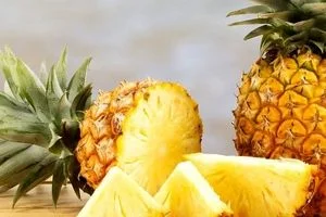 چرا با خوردن آناناس معده درد می گیریم؟ 